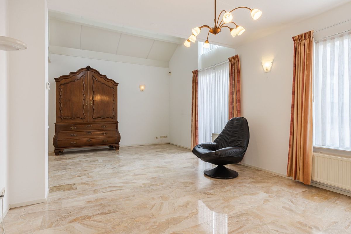 Min. Loeffstraat 8 Photo Blur 9