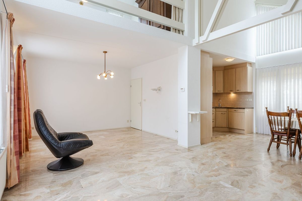 Min. Loeffstraat 8 Photo Blur 10