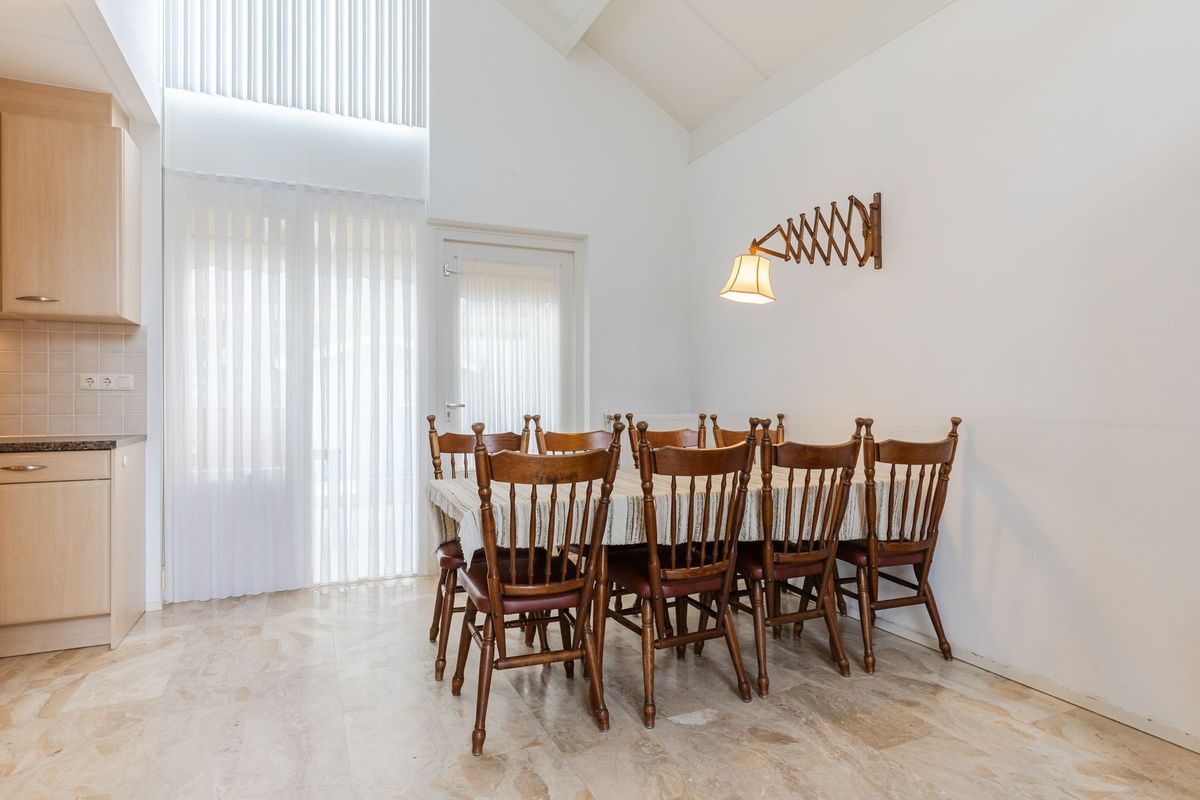 Min. Loeffstraat 8 Photo Blur 4