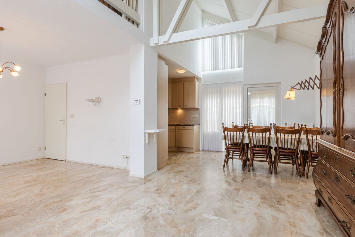 Min. Loeffstraat 8 Photo Blur 1