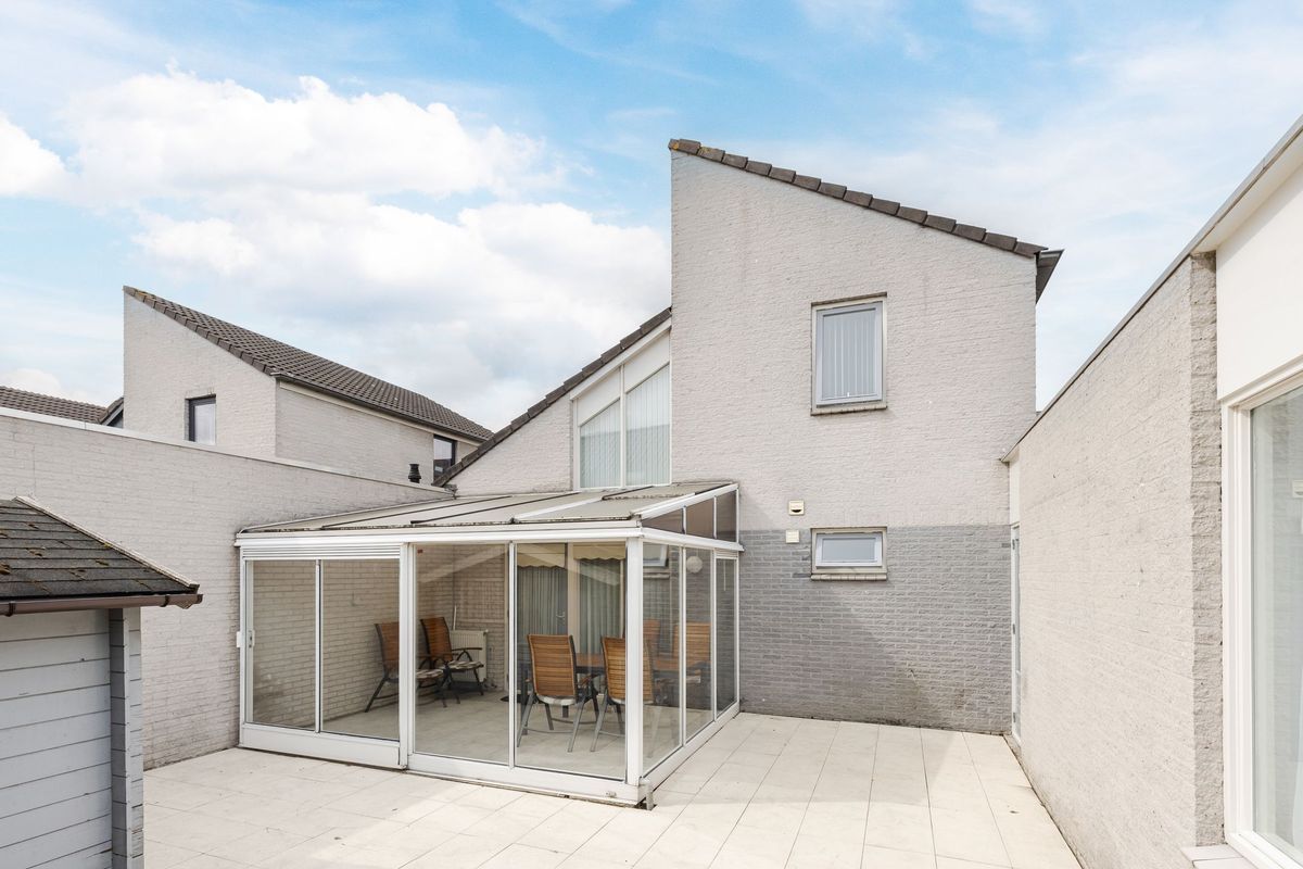 Min. Loeffstraat 8 Photo Blur 21