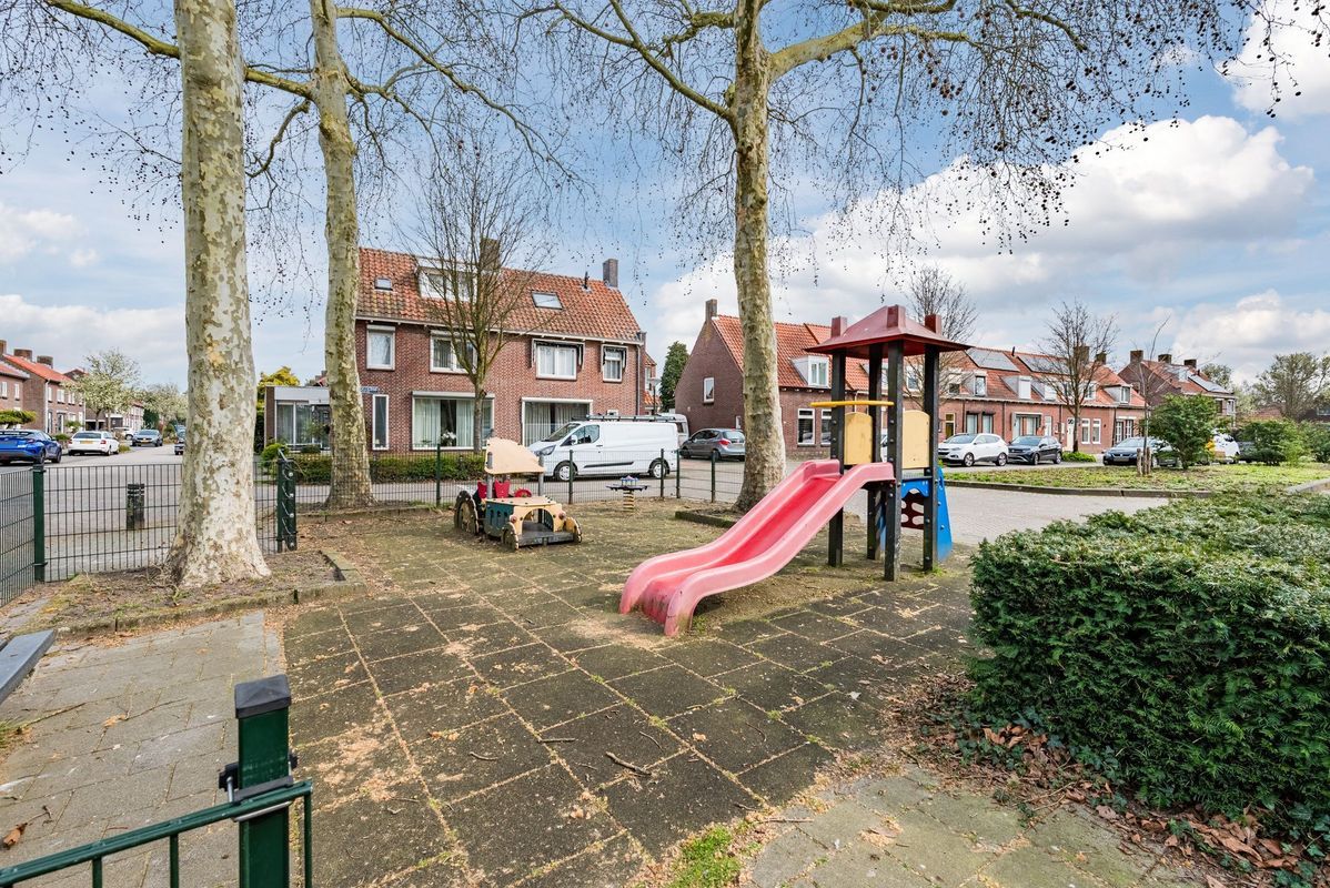 Willem Knaapenstraat 17 Photo Blur 31