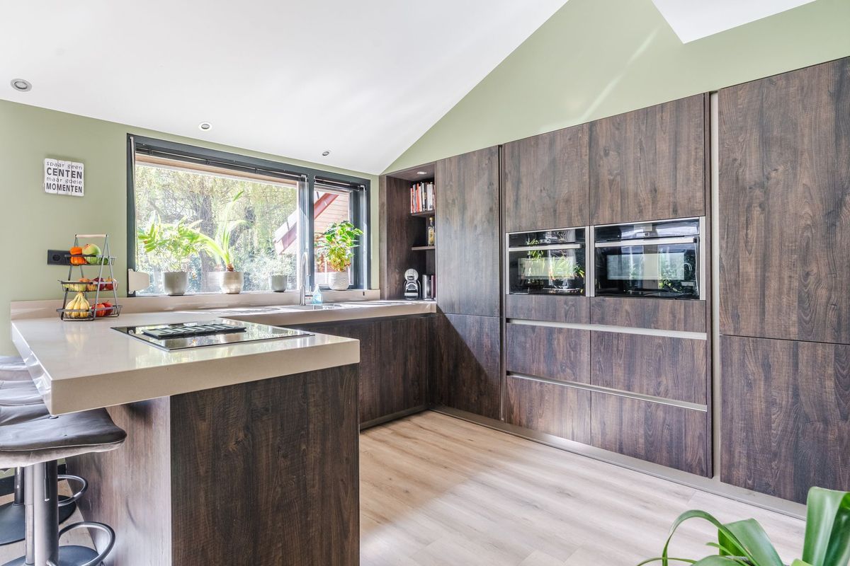 Sporkehout 23 Photo Blur 2