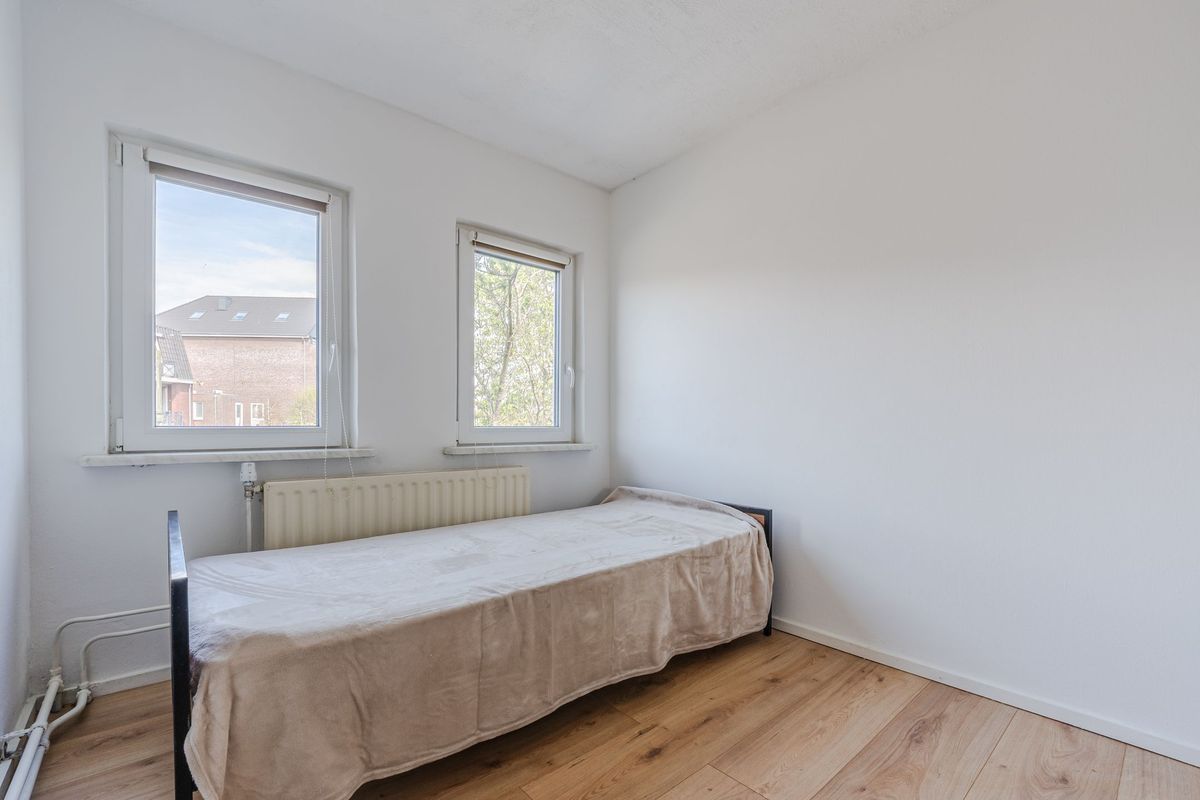 Oude Baan 9 Photo Blur 25