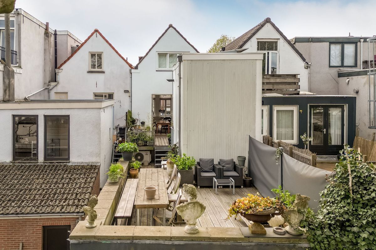 Ginnekenweg 79 Photo Blur 44