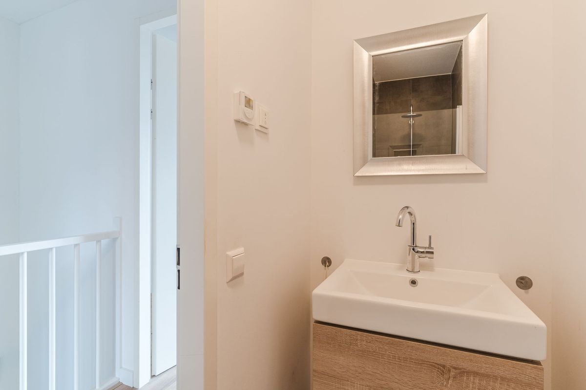 Ververstraat 2 - 02 Photo Blur 32