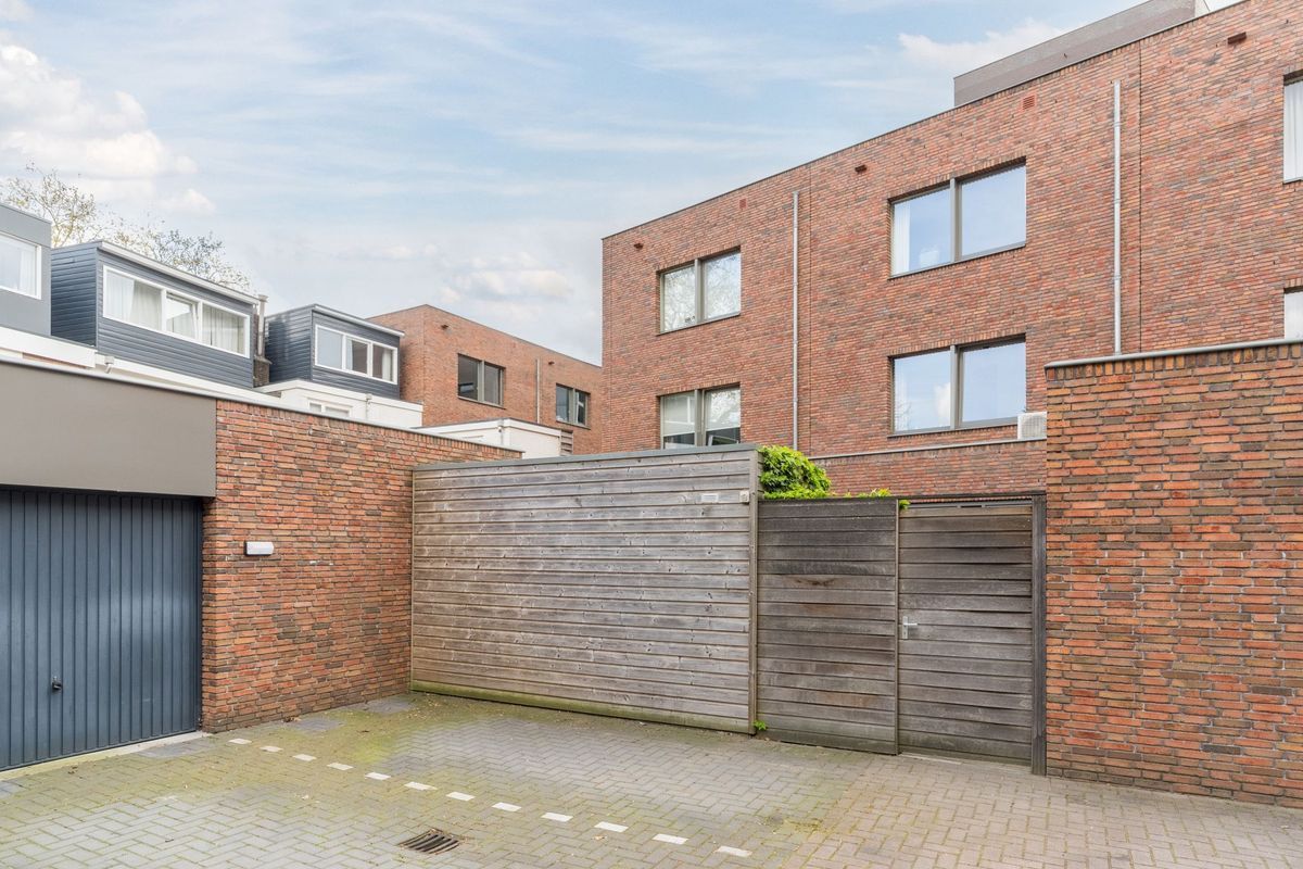 Ververstraat 2 - 02 Photo Blur 41