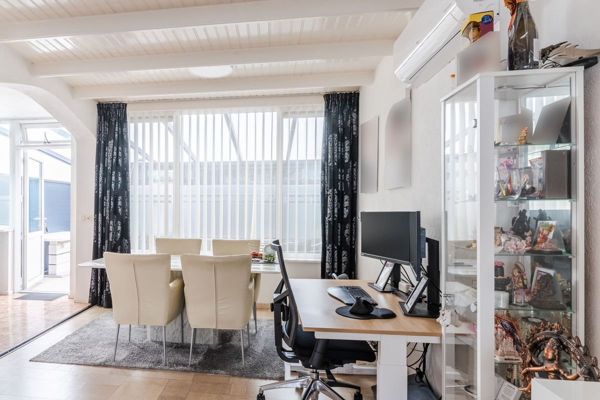 Trappistenstraat 37 Photo Blur 4