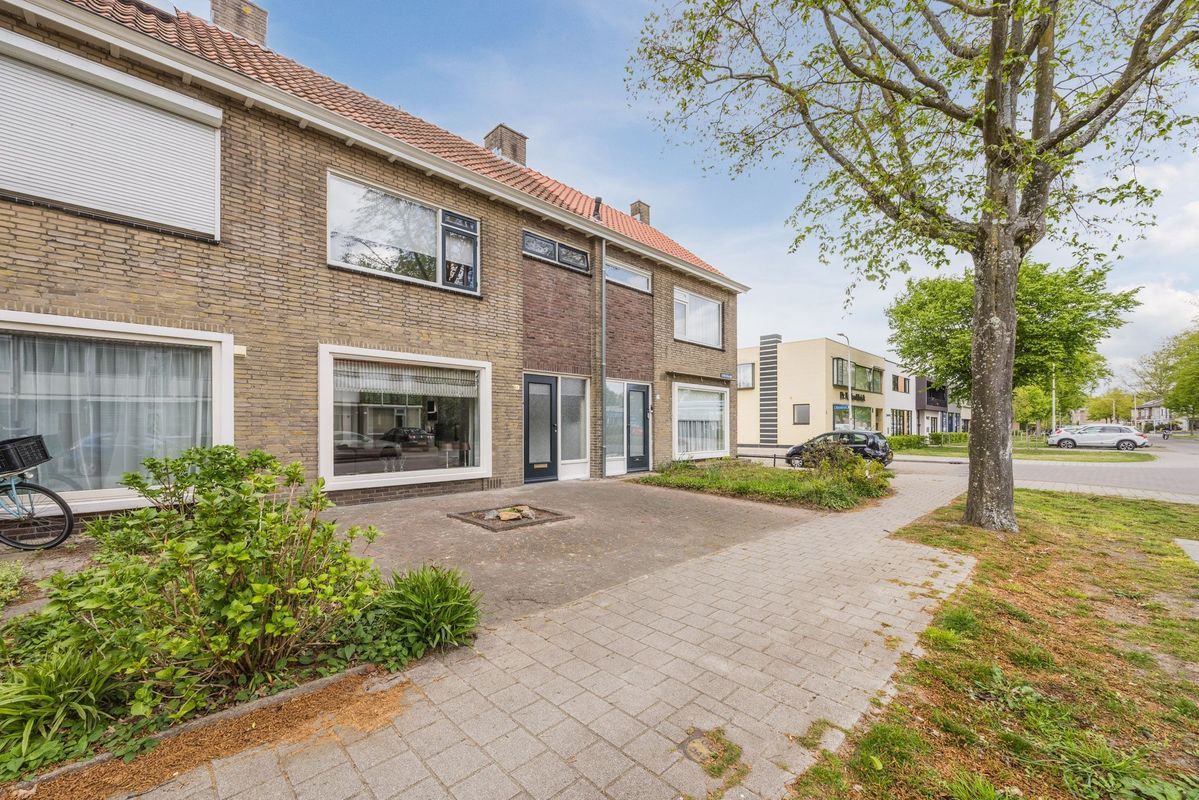 Beneluxlaan 79 Photo Blur 50