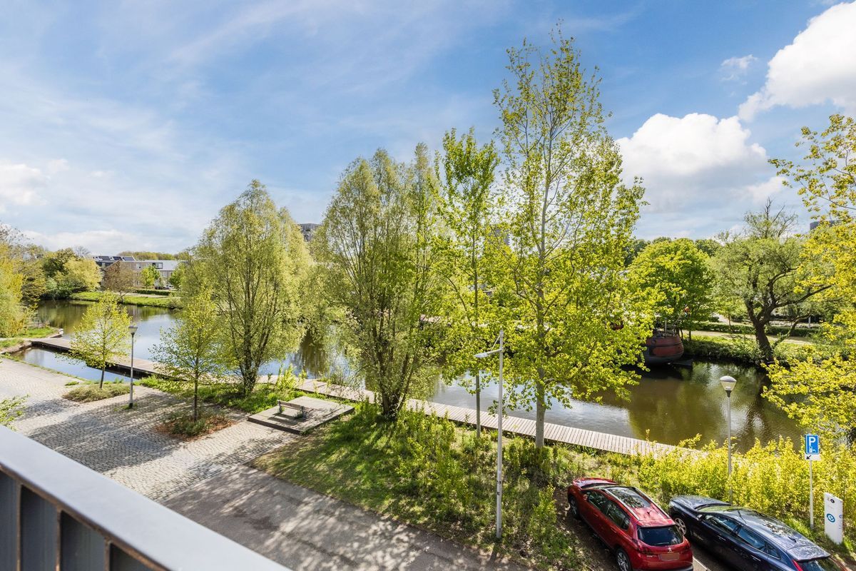 De Werf 167 Photo Blur 25