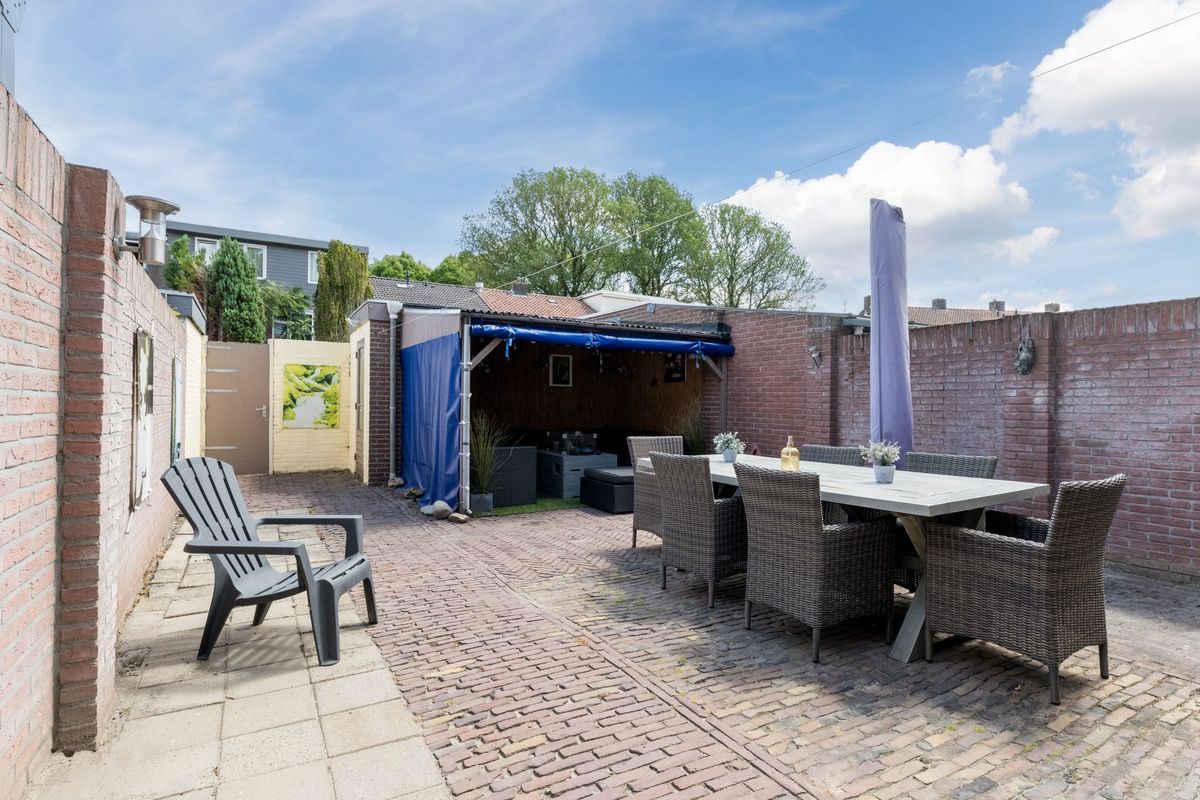 Dessinateurplein 32 Photo Blur 27