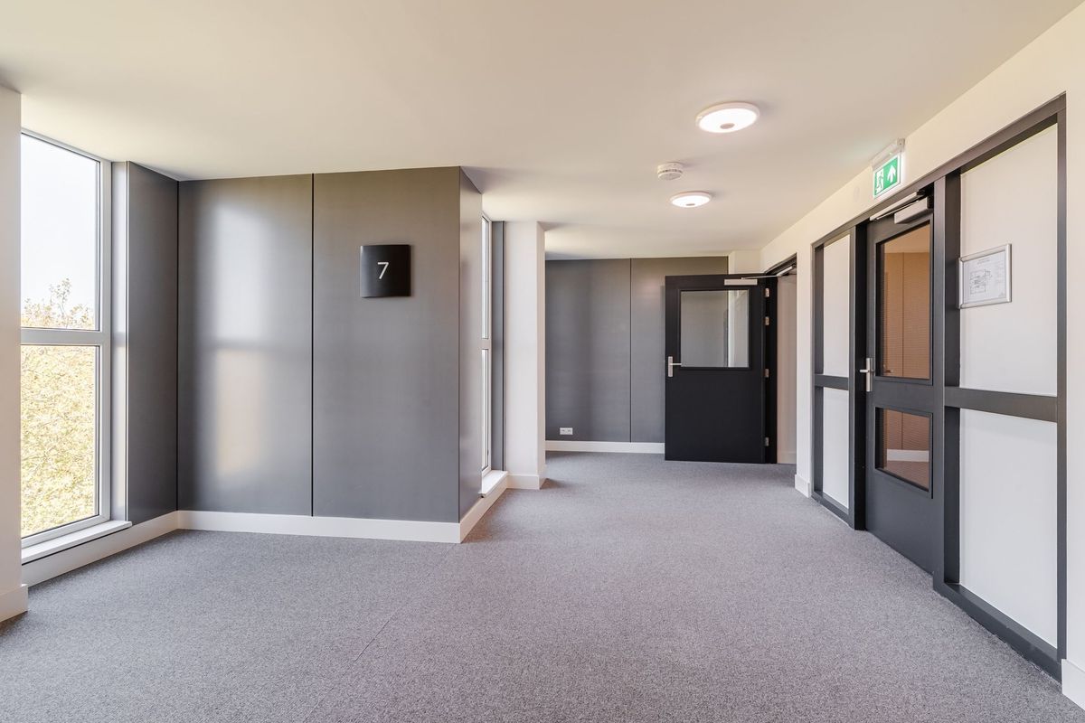 Burgemeester Verwielstraat 2 - c 17 Photo Blur 19