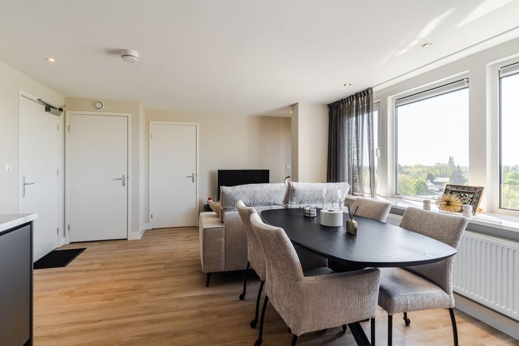 Burgemeester Verwielstraat 2 - c 17 Photo 1