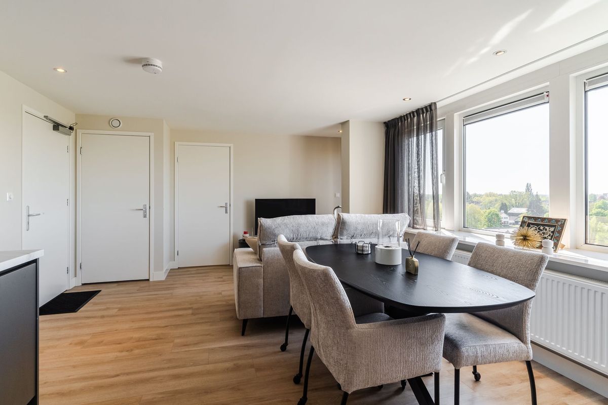 Burgemeester Verwielstraat 2 - c 17 Photo Blur 1