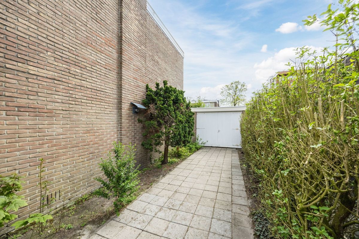 Luchthavenlaan 16 Photo Blur 32