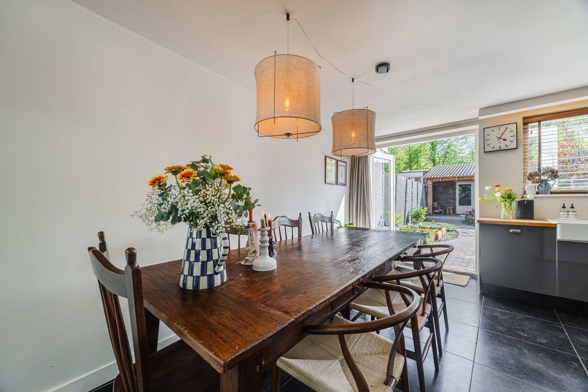 Bredaseweg 192 Photo Blur 19