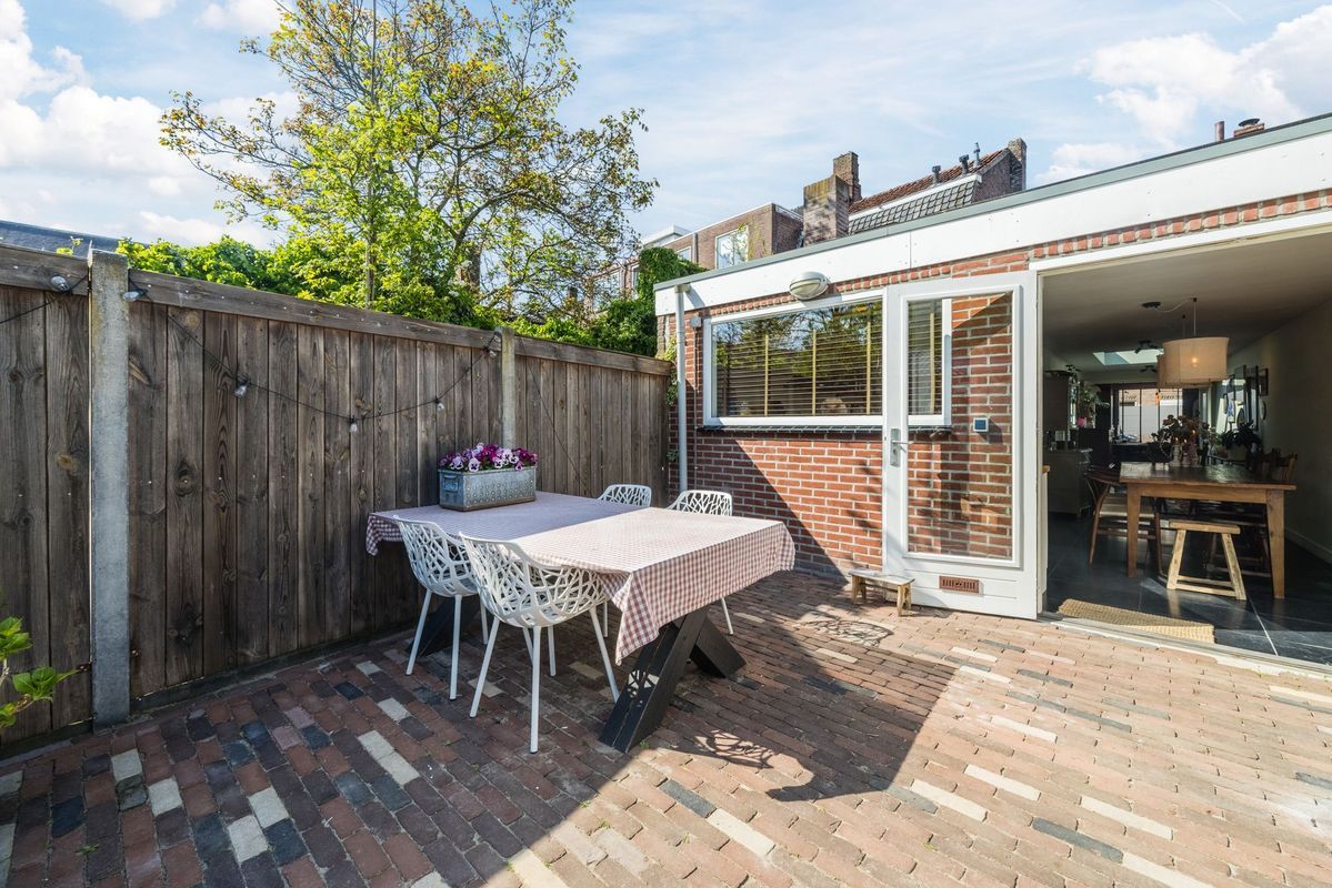 Bredaseweg 192 Photo Blur 21