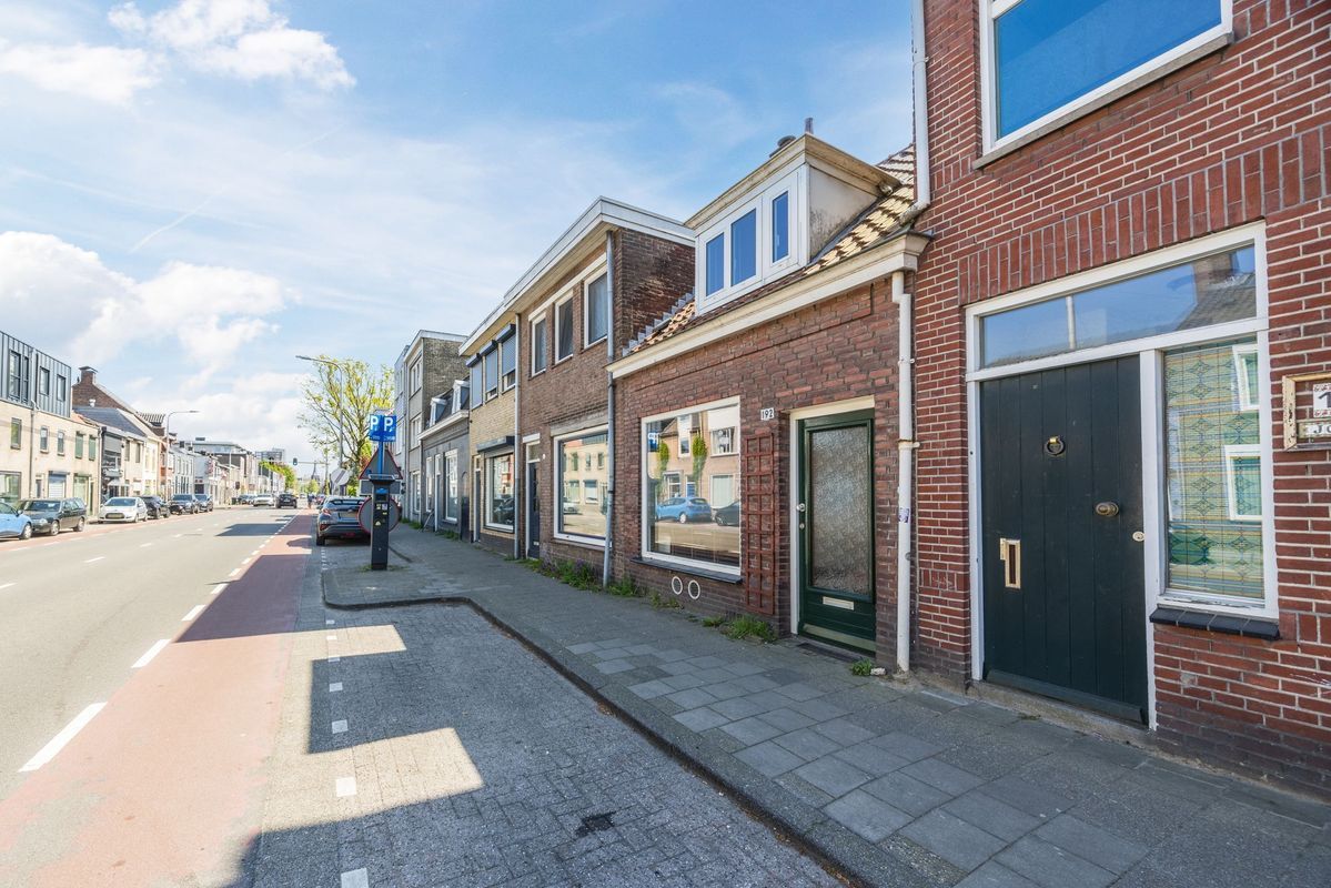 Bredaseweg 192 Photo Blur 56