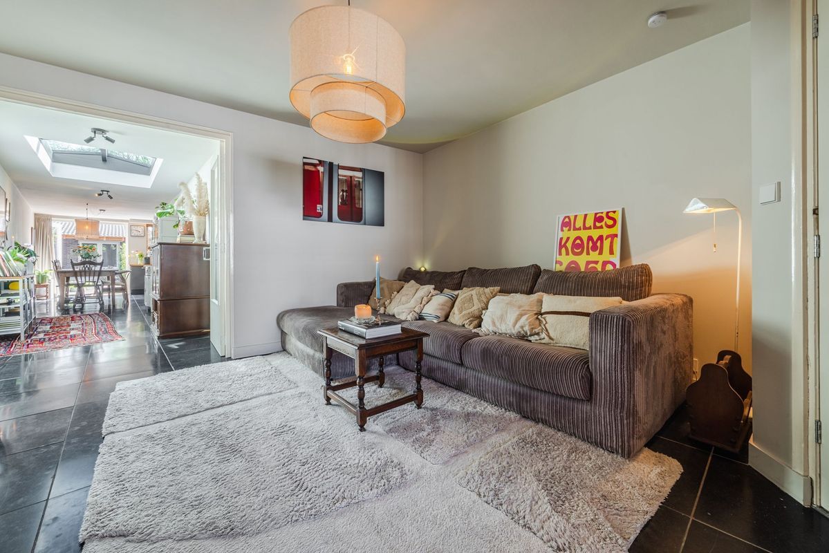 Bredaseweg 192 Photo Blur 2