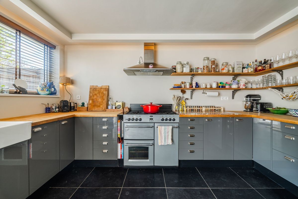 Bredaseweg 192 Photo Blur 14