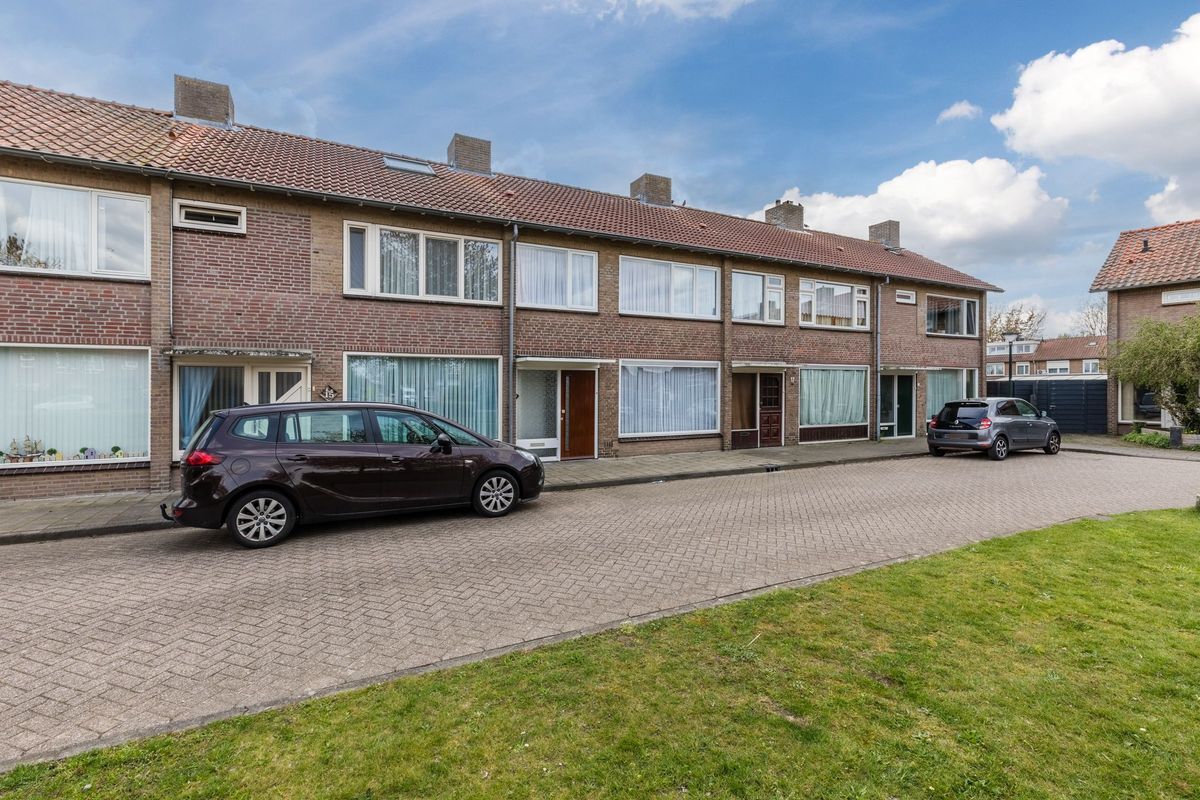 Smient 16 Photo Blur 3