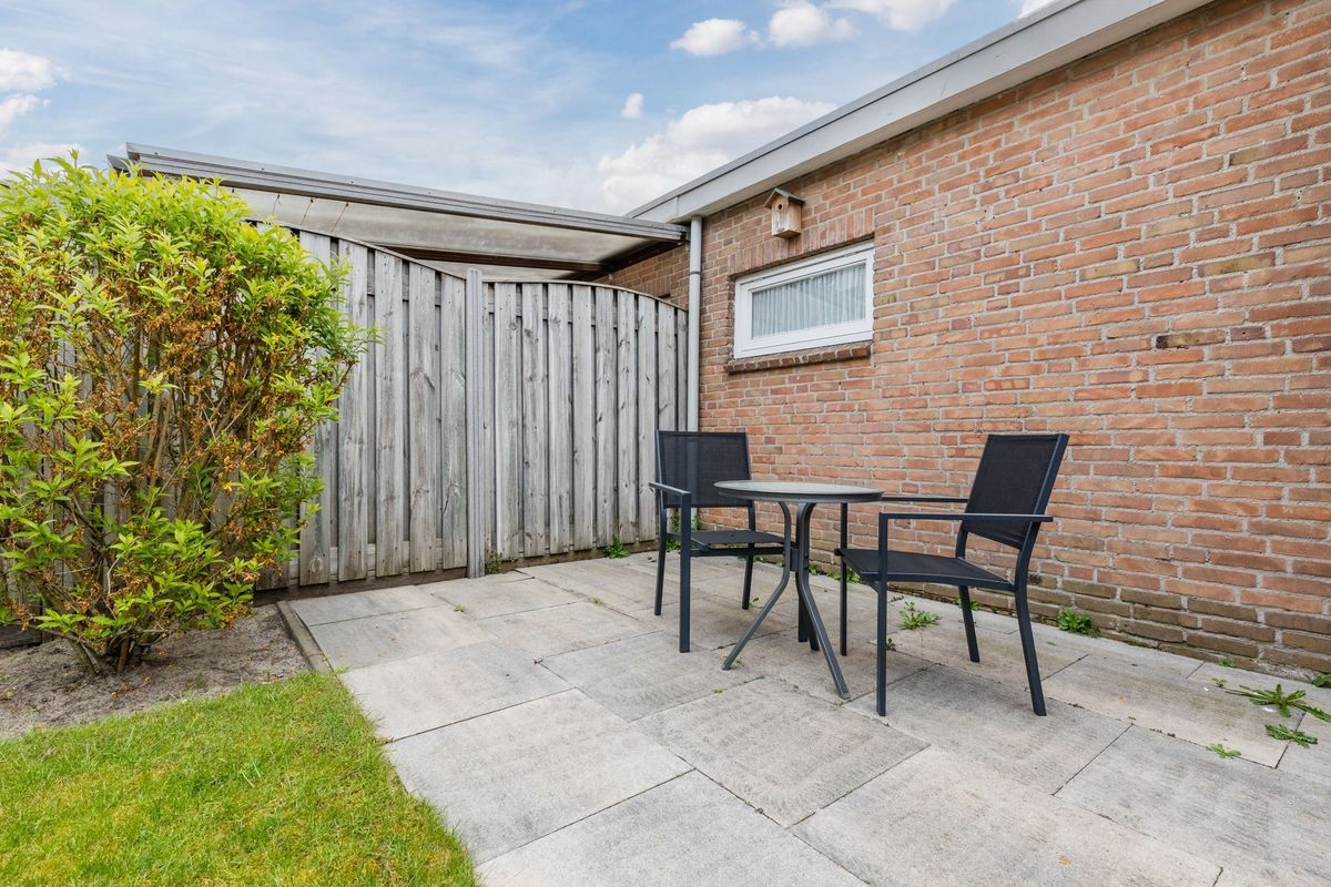 Smient 16 Photo Blur 38