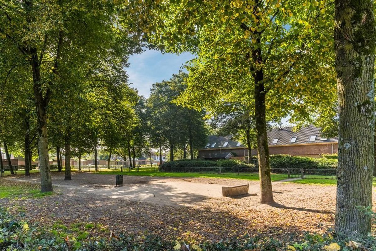 Bredaseweg 192 Photo Blur 37