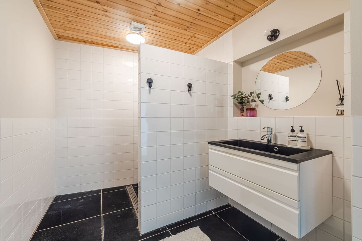 Bredaseweg 192 Photo Blur 25