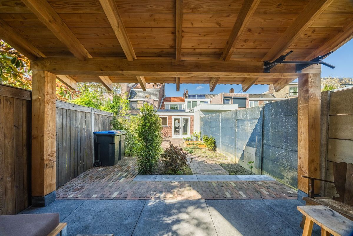 Bredaseweg 192 Photo Blur 2