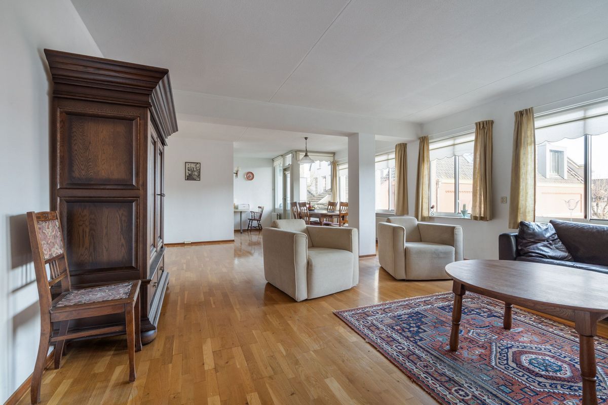 Withof 6 Photo Blur 5