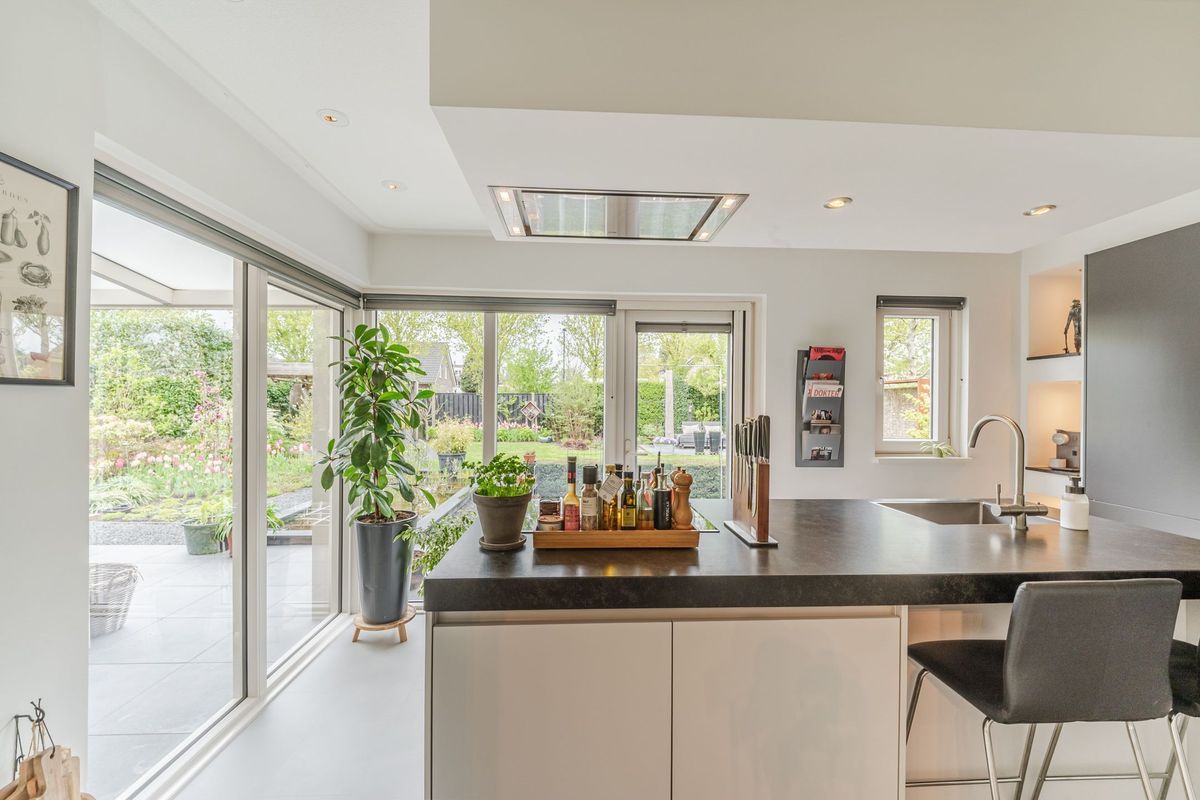 Bijvoetstraat 28 Photo Blur 26