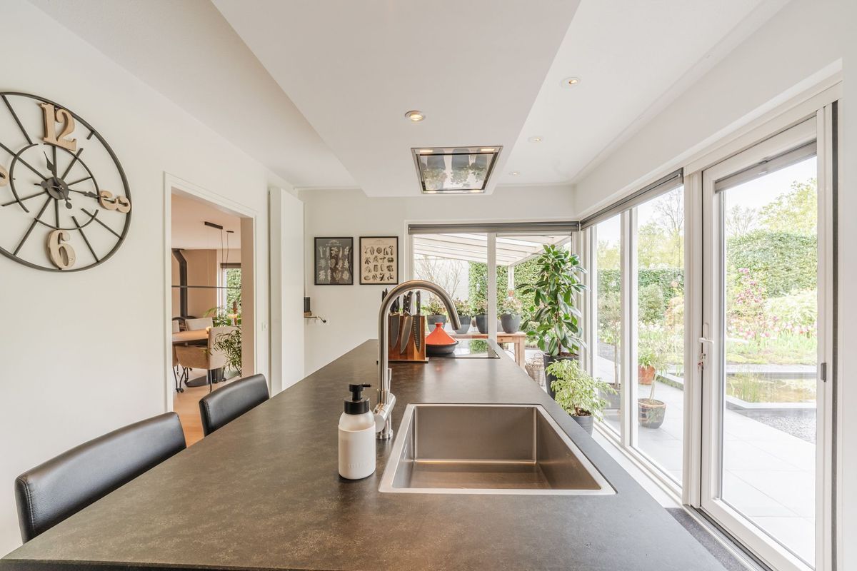 Bijvoetstraat 28 Photo Blur 28