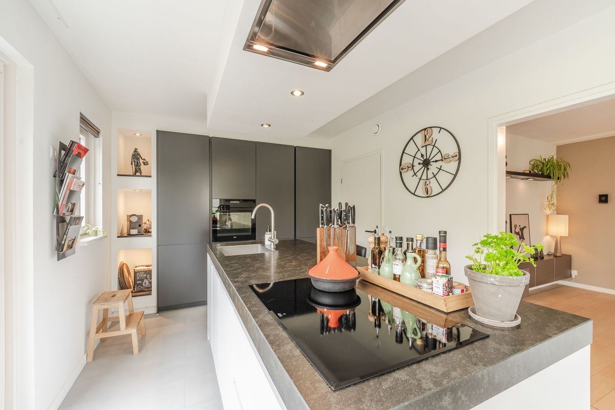 Bijvoetstraat 28 Photo Blur 31