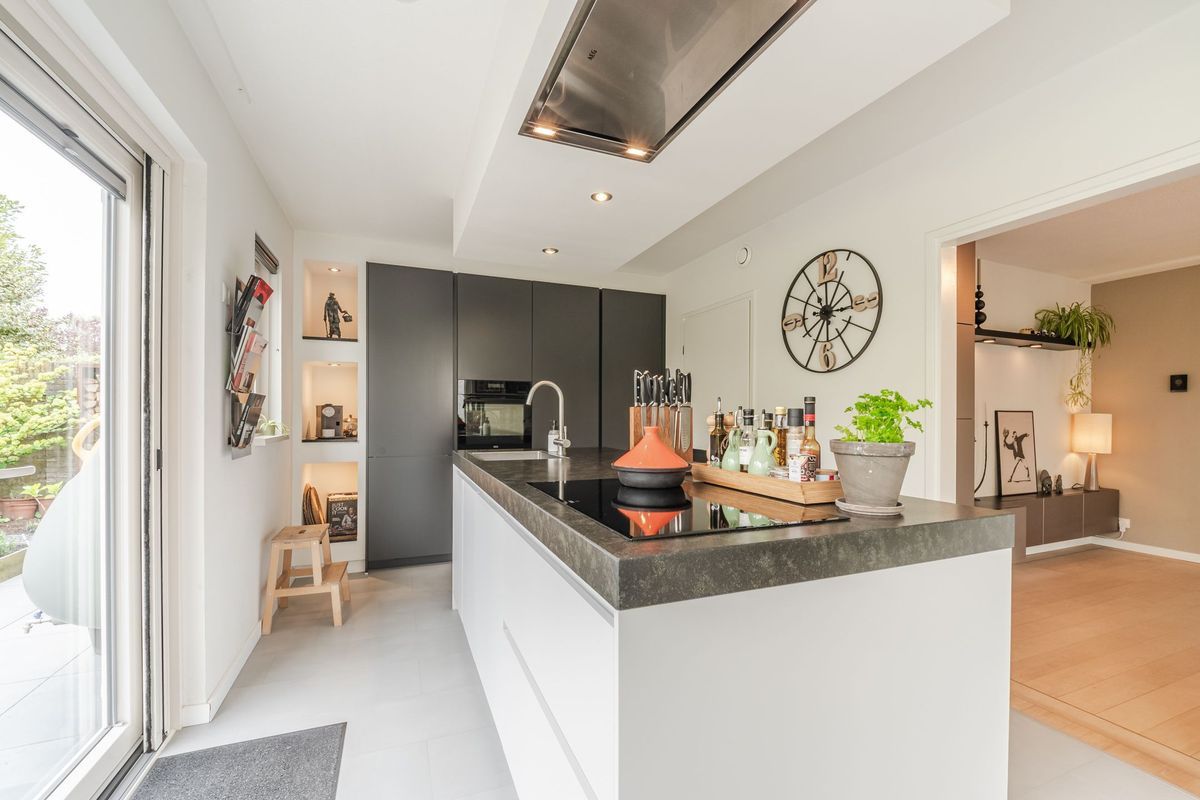 Bijvoetstraat 28 Photo Blur 32