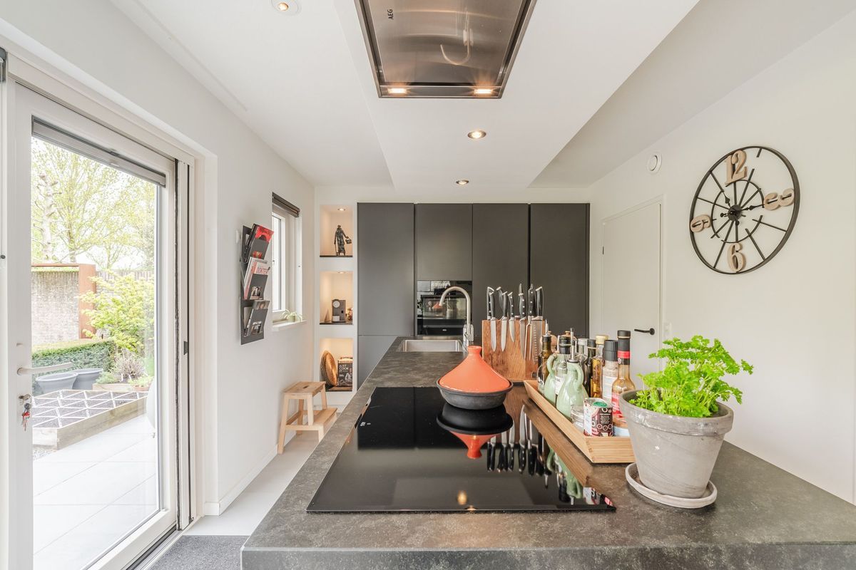 Bijvoetstraat 28 Photo Blur 33