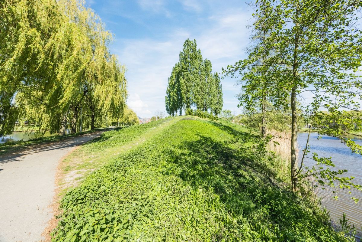 Maldenhof 1 Photo Blur 51