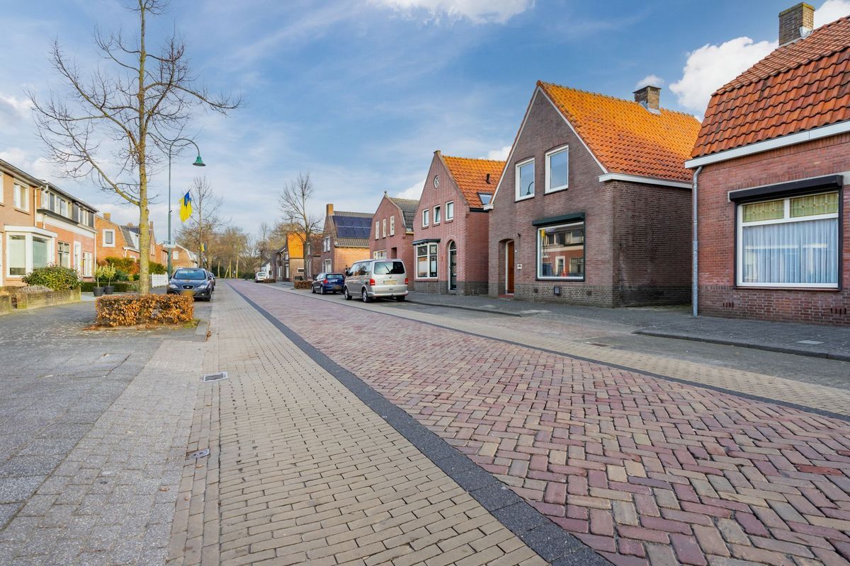 Nieuwstraat 109 - A Photo Blur 3
