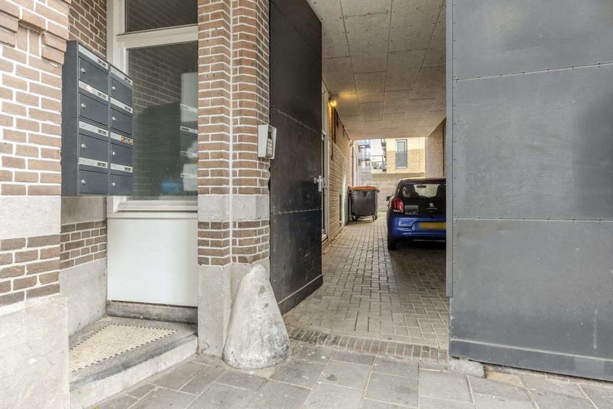 Telegraafstraat 21 - 01 Photo Blur 14