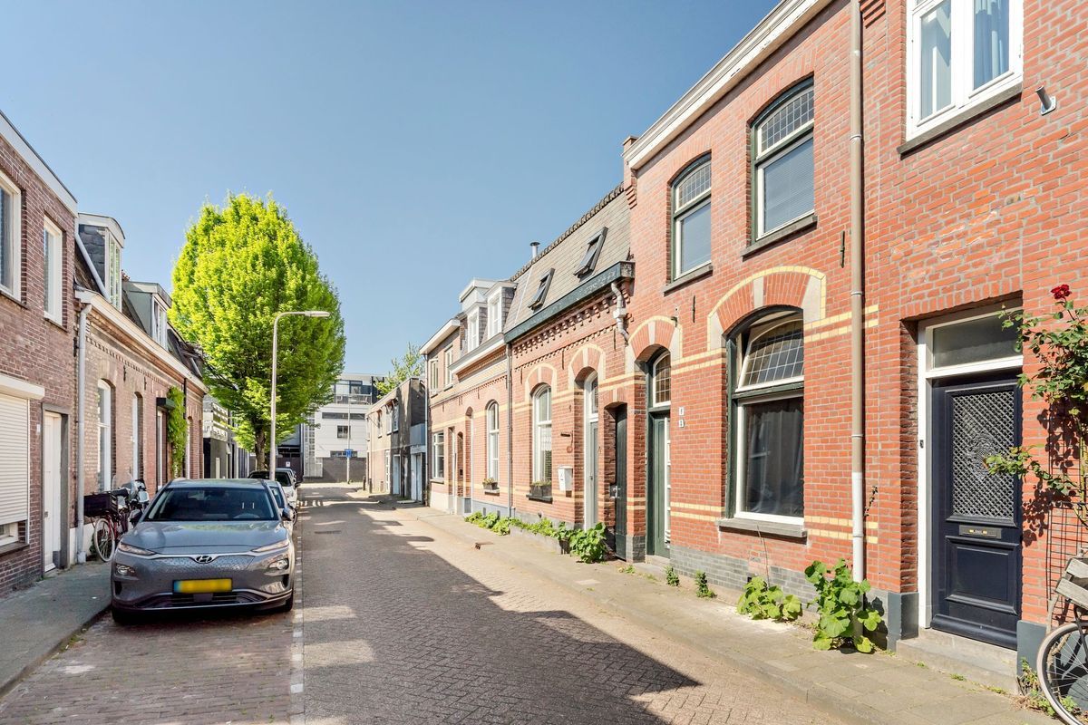 Goudenregenstraat 13 Photo Blur 35