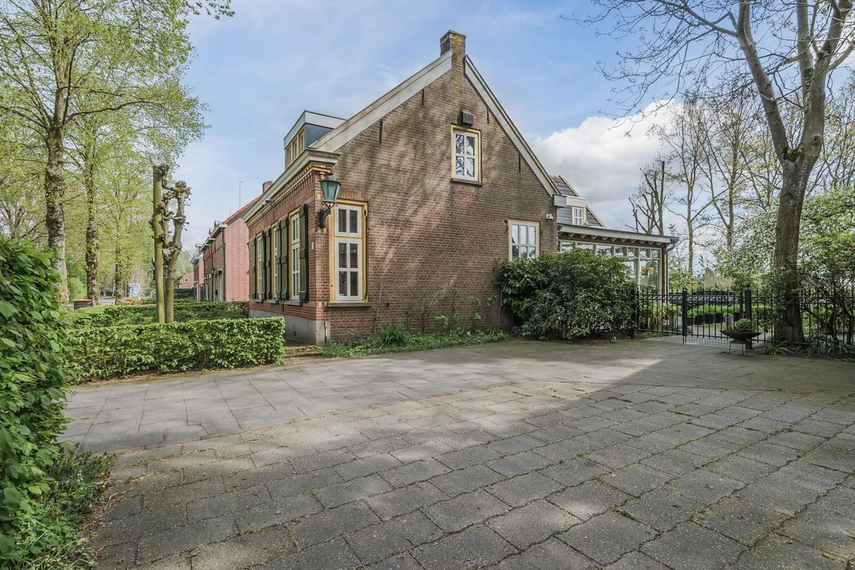 Broekstraat 52 Photo Blur 78