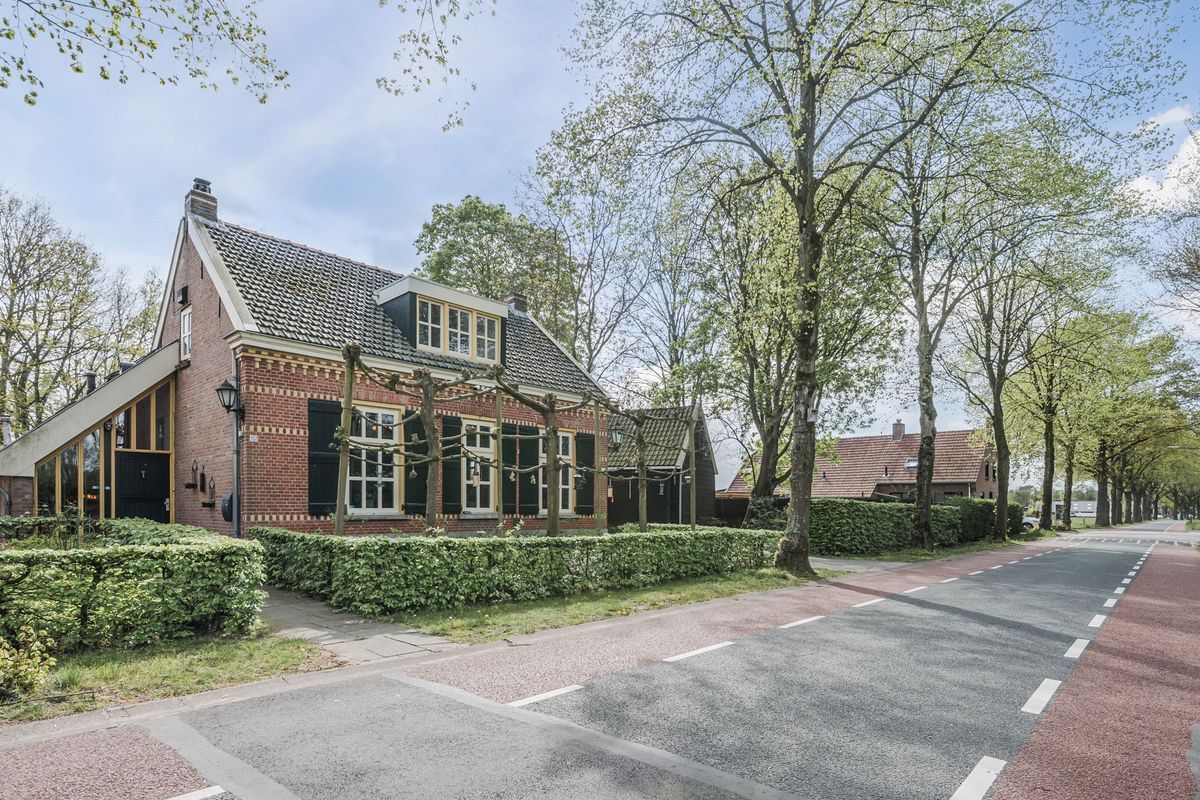 Broekstraat 52 Photo Blur 82