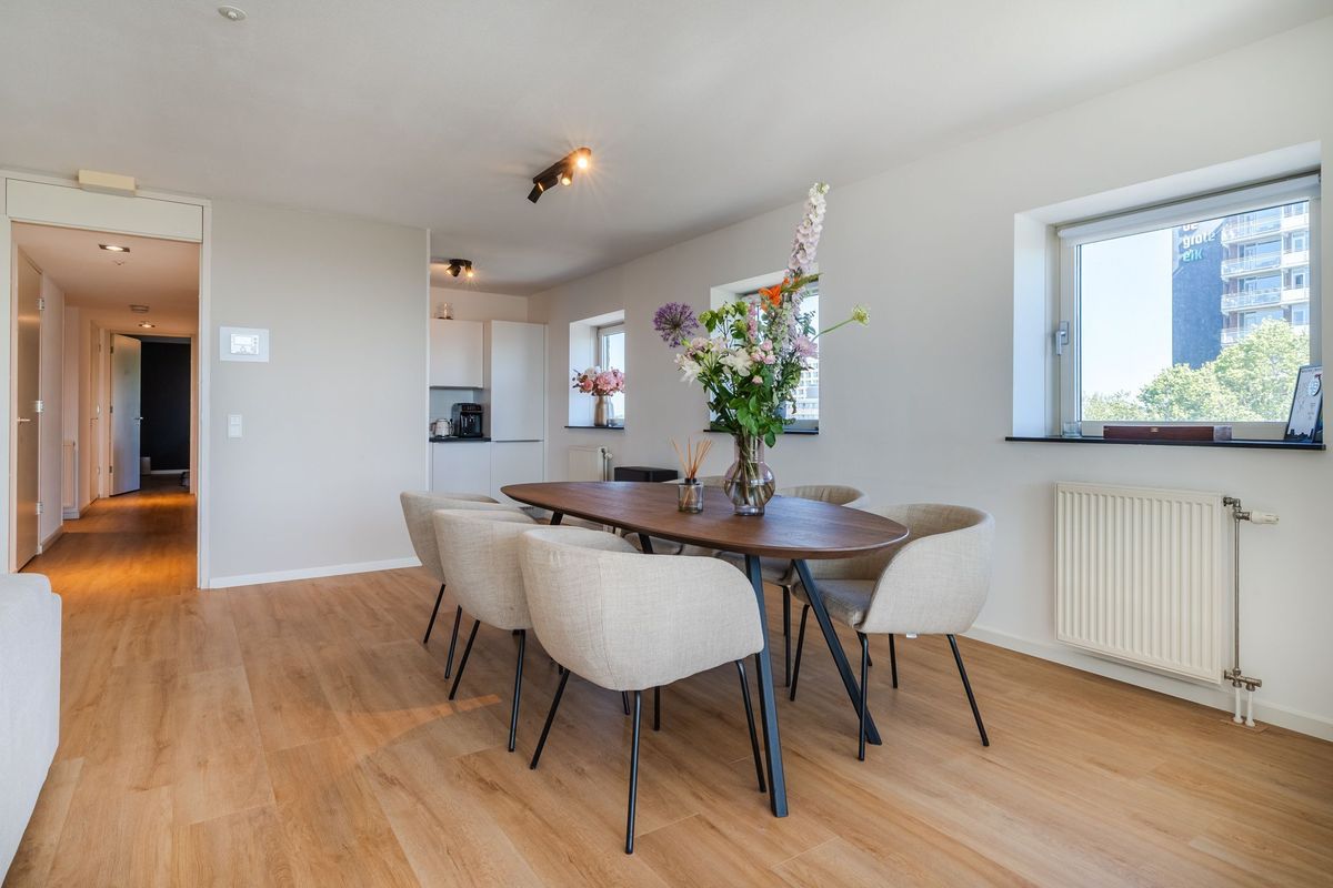 Westpoint 21 Photo Blur 19