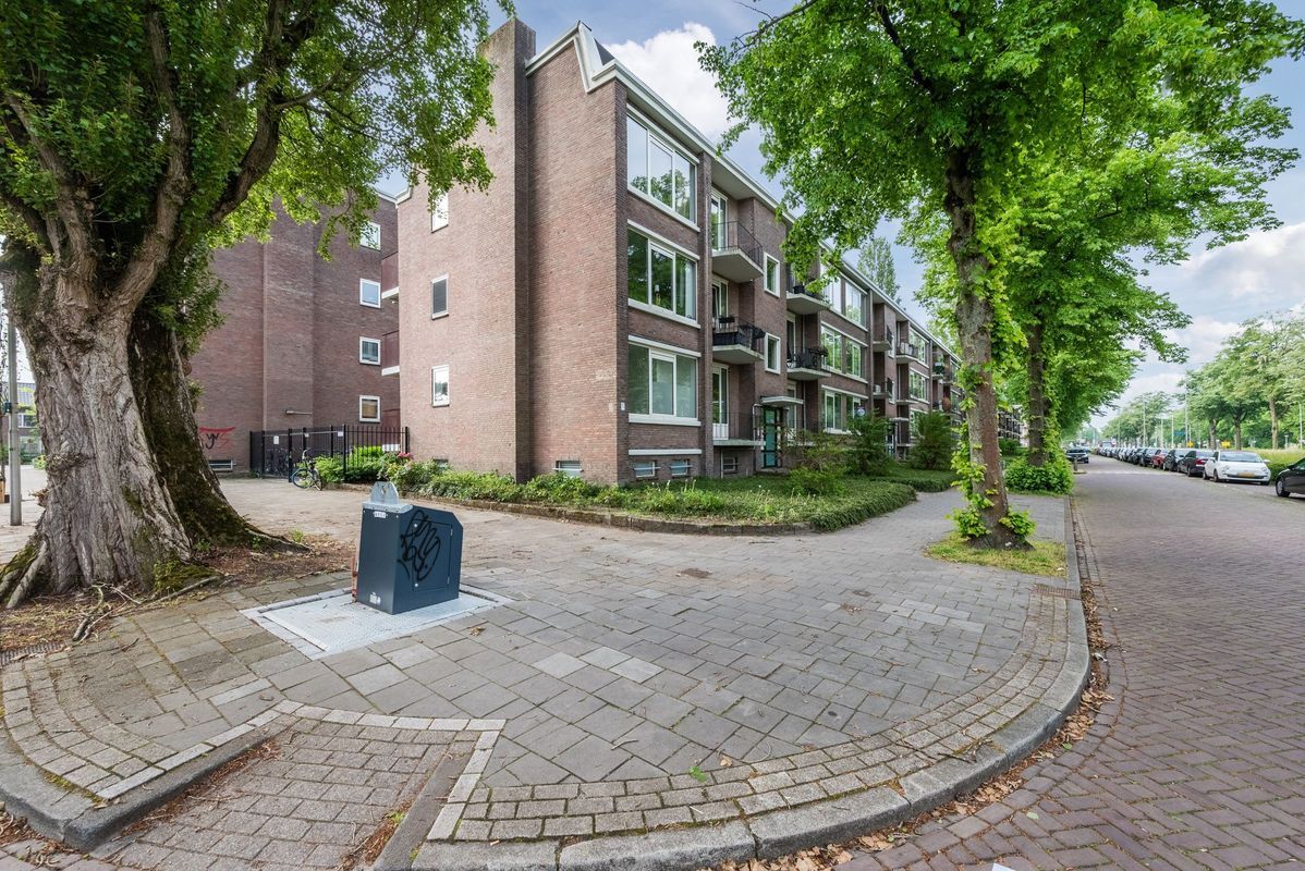 Karel de Grotelaan 97 Photo Blur 27