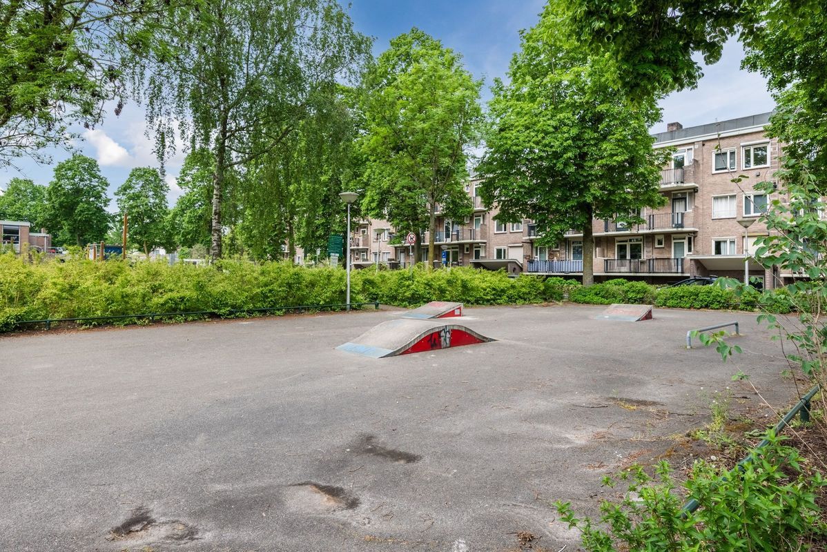 Karel de Grotelaan 97 Photo Blur 28