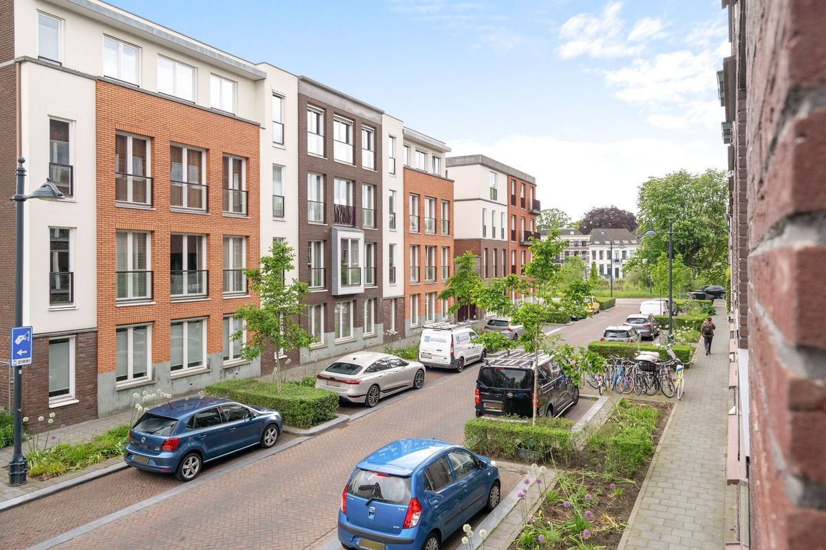 Menno van Coehoornstraat 17 Photo Blur 23
