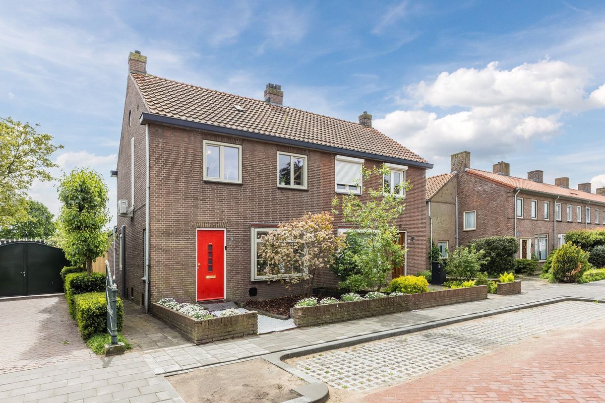 Marijkestraat 28 Photo Blur 0