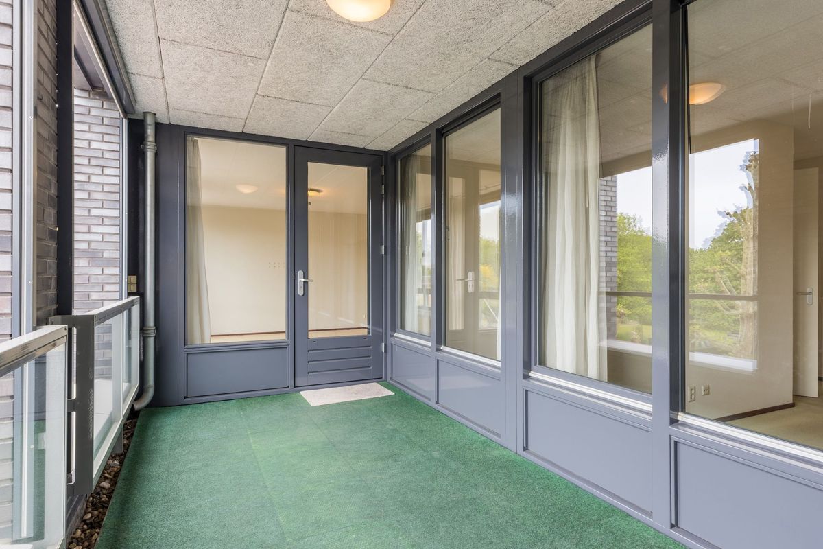 Thomas van Diessenstraat 1 - 17 Photo Blur 8