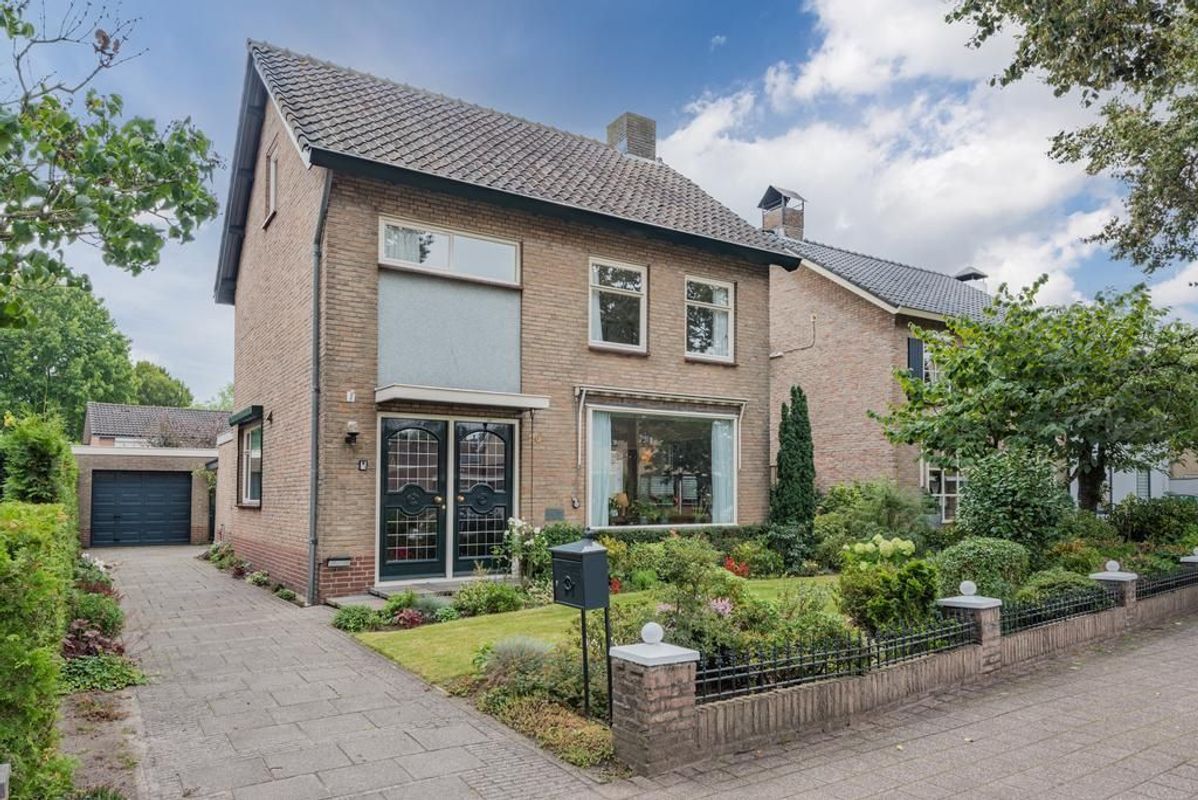 Aabeekstraat 20 Photo Blur 27