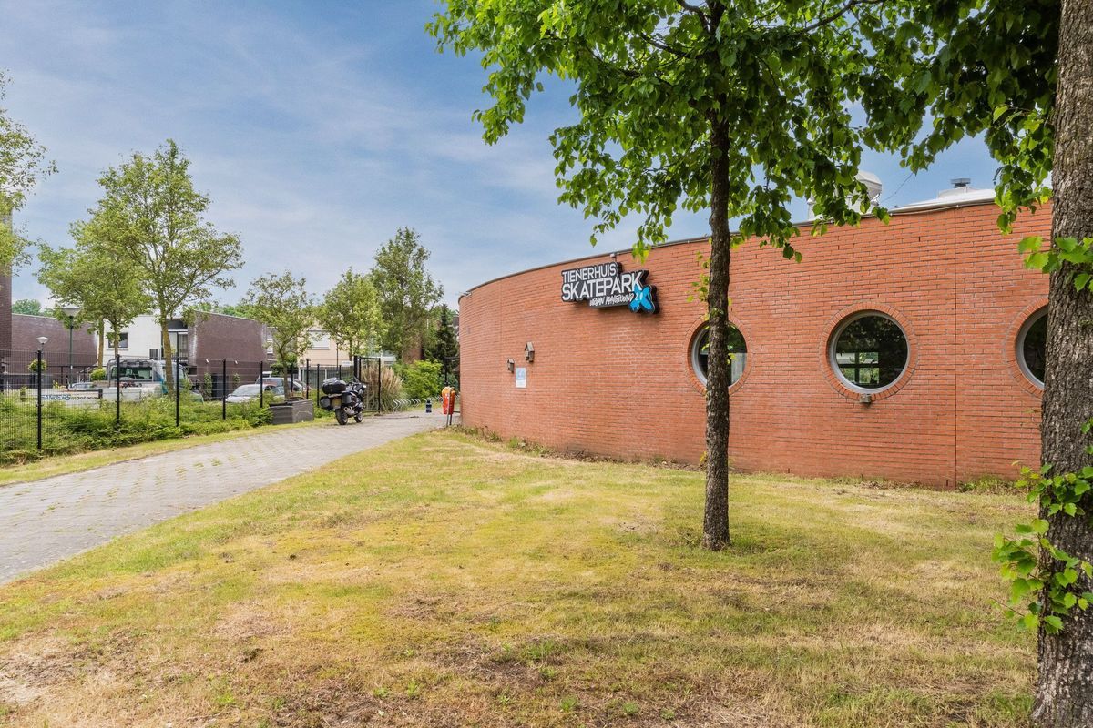 Roerstraat 36 Photo Blur 50