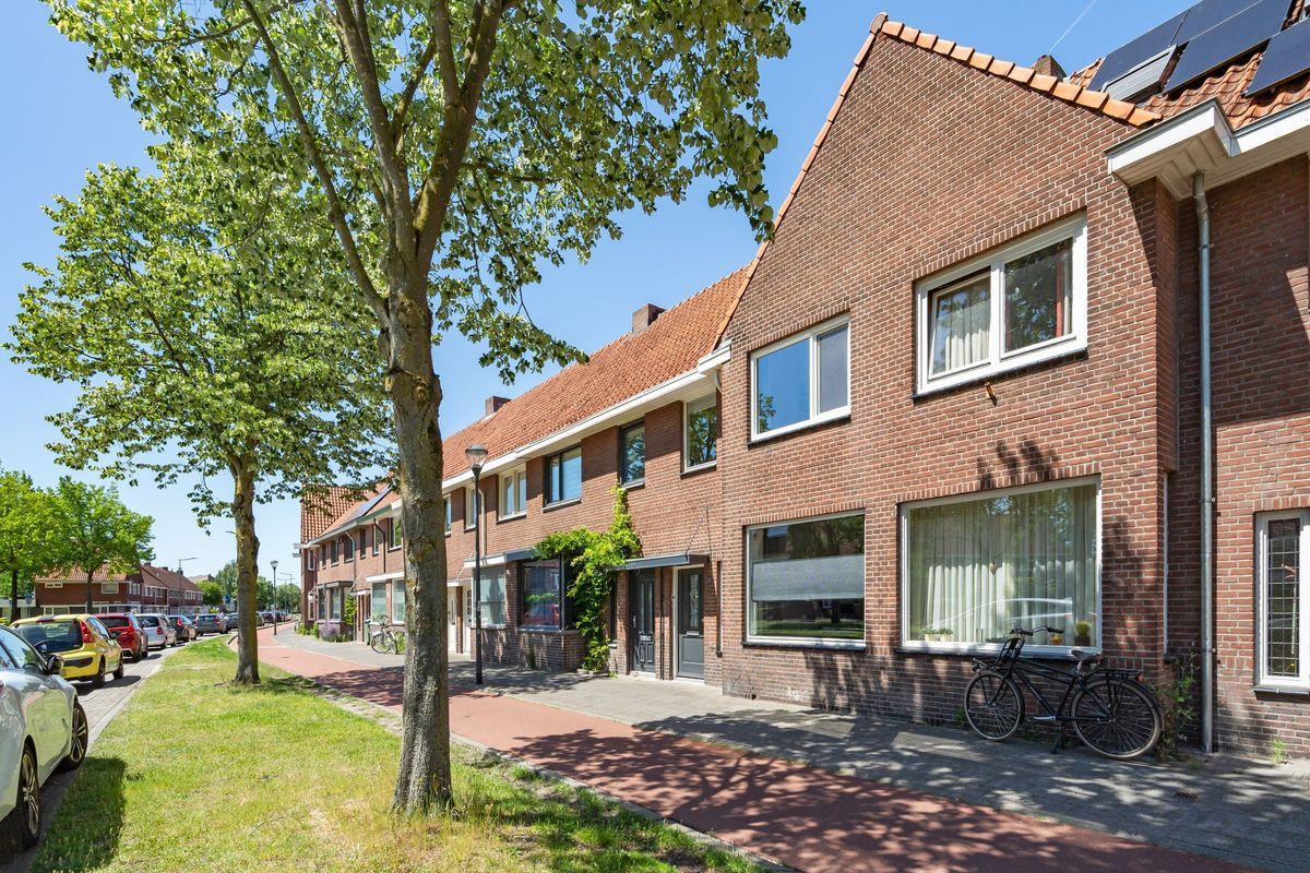 Vincent van Goghstraat 8 Photo Blur 42